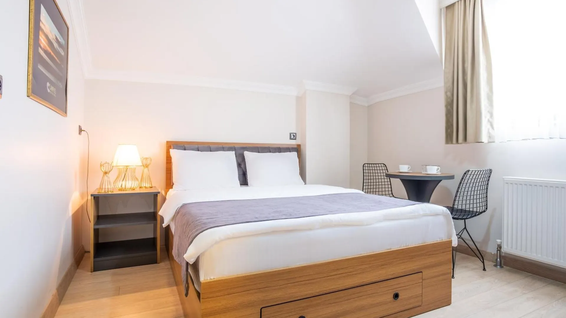 Campus Boutique Hotel Стамбул
